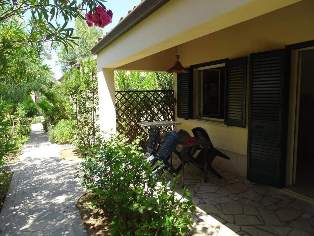 Schoener Zentraler Bungalow Direkt Am Sandstrand Auf Sizilien - B51540 Villa Marina di Modica Exterior photo